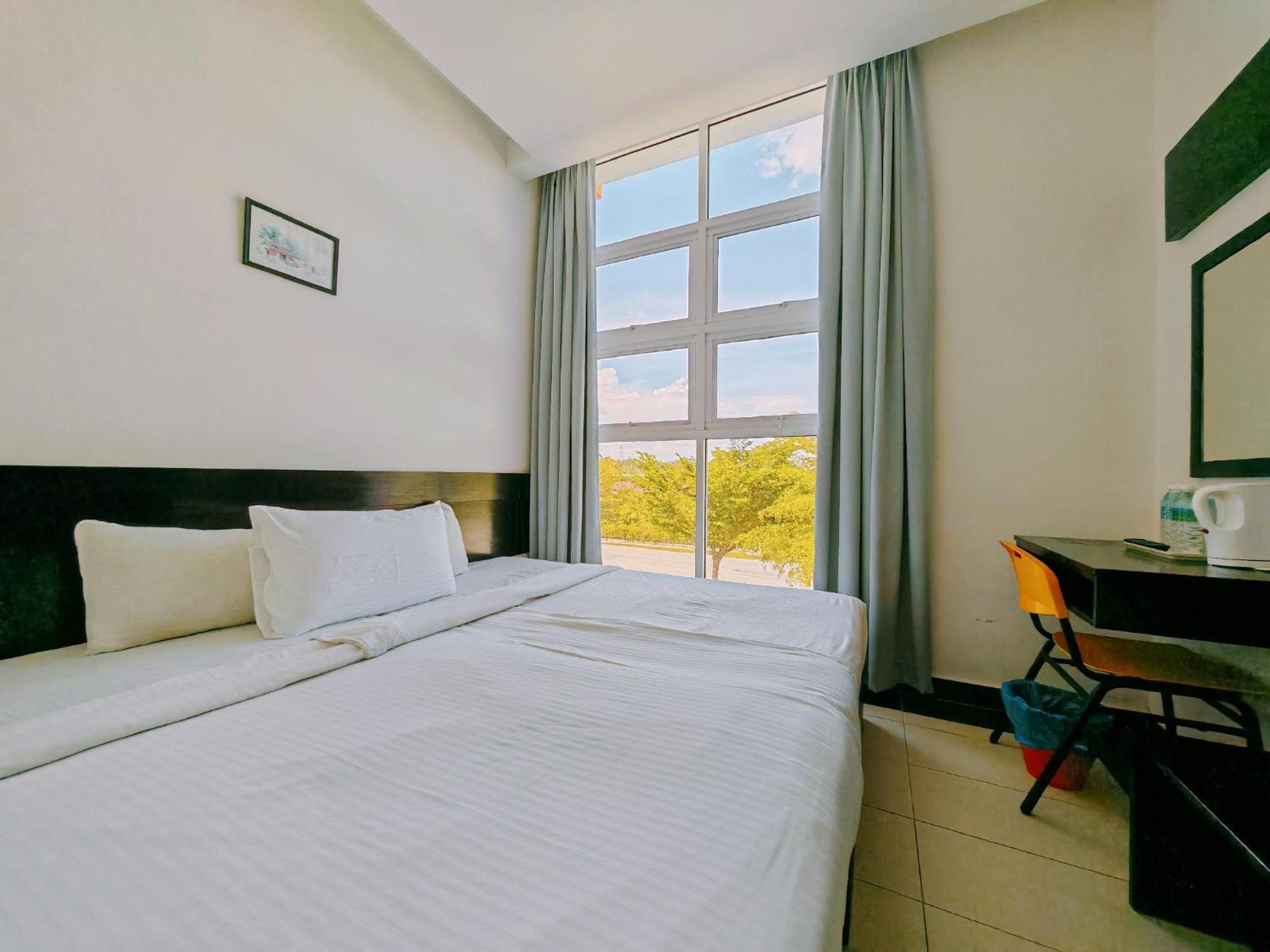 Citrine Hotel Seri Iskandar Kültér fotó