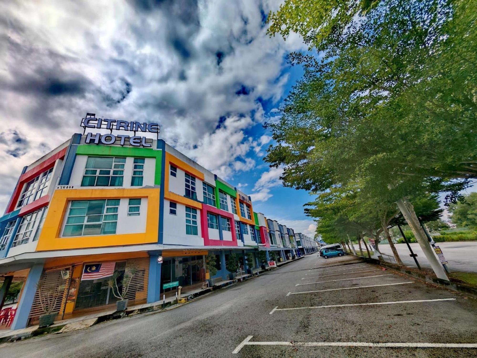 Citrine Hotel Seri Iskandar Kültér fotó